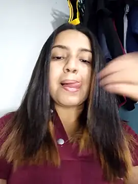 Dafne will online show from 02.01.25