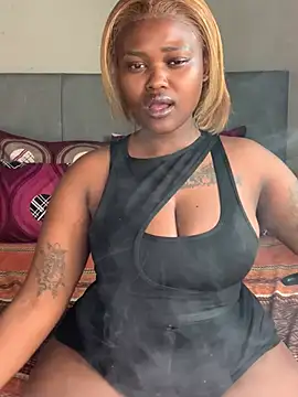 ThickPearlx23 online show from 07.28.26