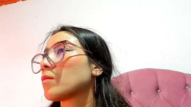 Snapshot of teffy_lee chatting on 12.31.24 teffy lee online show from 12.31.24