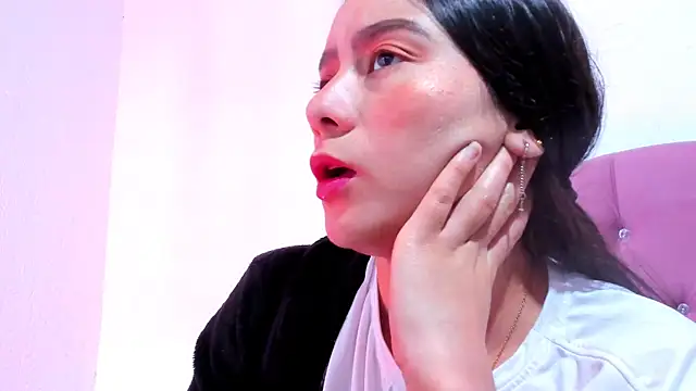 Snapshot of teffy_lee chatting on 01.04.25 teffy lee online show from 01.04.25