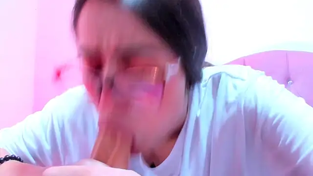 Snapshot of teffy_lee chatting on 01.06.25 teffy lee online show from 01.06.25