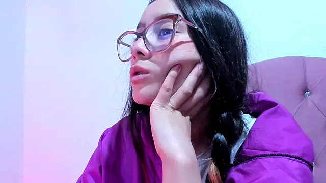 Snapshot of teffy_lee chatting on 01.20.25 teffy lee online show from 01.20.25