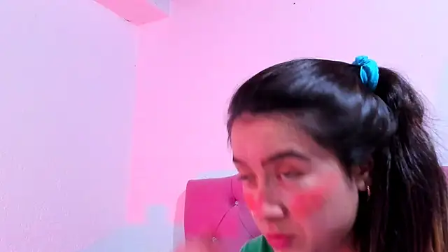 Snapshot of teffy_lee chatting on 02.09.25 teffy lee online show from 02.09.25