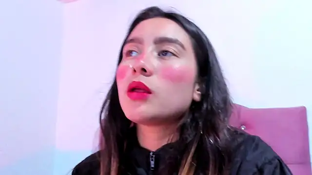 Snapshot of teffy_lee chatting on 02.20.25 teffy lee online show from 02.20.25