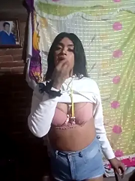 yovana13 online show from 11.16.25