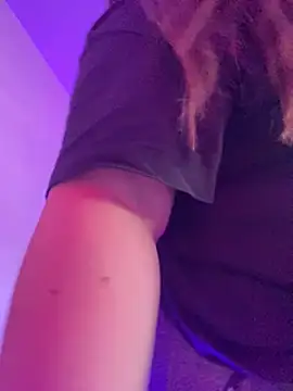 Snapshot of Chloee_ep chatting on 12.13.24 Chloee ep online show from 12.13.24