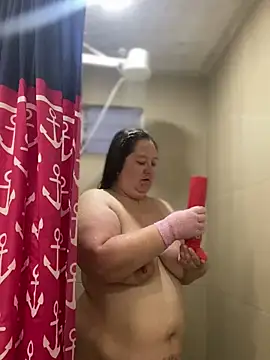 Snapshot of Chloee_ep chatting on 12.15.24 Chloee ep online show from 12.15.24