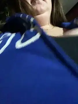 Snapshot of Chloee_ep chatting on 01.22.25 Chloee ep online show from 01.22.25