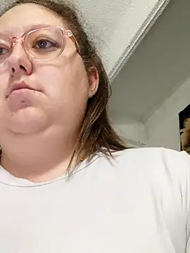 Snapshot of Chloee_ep chatting on 01.26.25 Chloee ep online show from 01.26.25