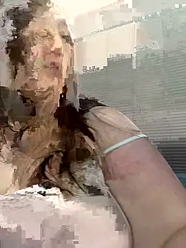 Snapshot of Chloee_ep chatting on 10.07.25 Chloee ep online show from 10.07.25