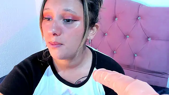 Mila nixon02 online show from 02.21.25