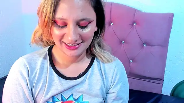 Mila nixon02 online show from 03.04.25