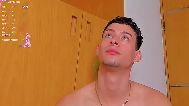 JadeSmiith  online show from 12.13.24