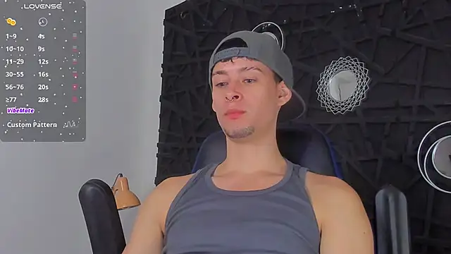 JadeSmiith  online show from 01.08.25