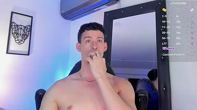 JadeSmiith  online show from 03.13.25