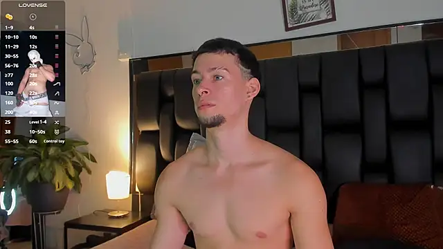 JadeSmiith  online show from 09.09.25