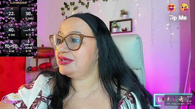 Gia Nahomi online show from 03.28.26