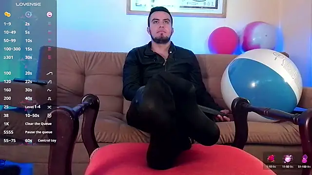 Snapshot of bradley_colt chatting on 03.05.25 bradley colt online show from 03.05.25