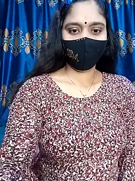 Snapshot of Hot_Maleka chatting on 01.27.25 Hot Maleka online show from 01.27.25