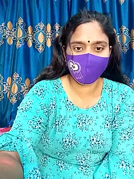 Snapshot of Hot_Maleka chatting on 02.09.25 Hot Maleka online show from 02.09.25