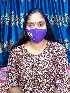 Snapshot of Hot_Maleka chatting on 02.09.25 Hot Maleka online show from 02.09.25