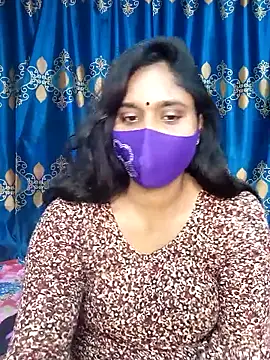 Snapshot of Hot_Maleka chatting on 02.17.25 Hot Maleka online show from 02.17.25
