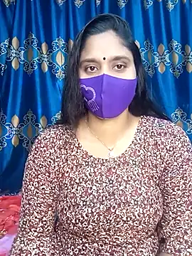 Snapshot of Hot_Maleka chatting on 02.24.25 Hot Maleka online show from 02.24.25