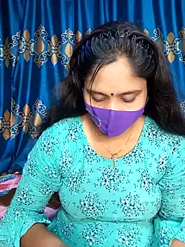 Snapshot of Hot_Maleka chatting on 02.27.25 Hot Maleka online show from 02.27.25