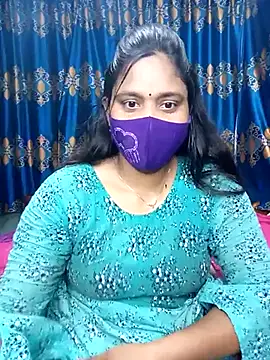 Snapshot of Hot_Maleka chatting on 03.14.25 Hot Maleka online show from 03.14.25
