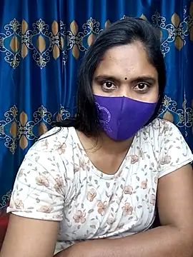 Snapshot of Hot_Maleka chatting on 03.22.25 Hot Maleka online show from 03.22.25