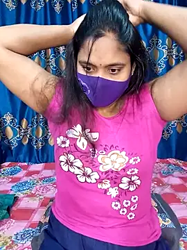 Snapshot of Hot_Maleka chatting on 03.23.25 Hot Maleka online show from 03.23.25