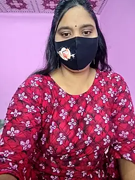 Hot Maleka online show from 10.13.25