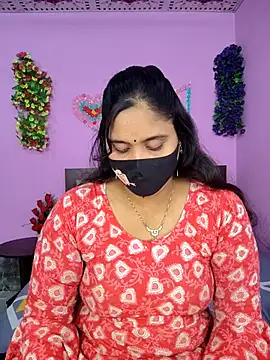 Hot Maleka online show from 11.05.25