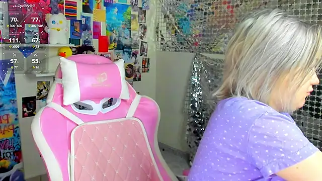 Sara Robinson online show from 04.04.26