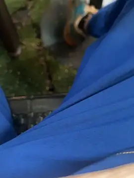 Yolngg online show from 10.11.25