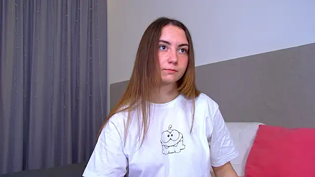 Snapshot of AmaliaLambert chatting on 01.18.25 AmaliaLambert online show from 01.18.25
