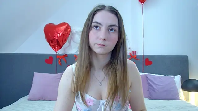 Snapshot of AmaliaLambert chatting on 02.25.25 AmaliaLambert online show from 02.25.25