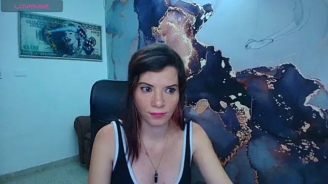 DanaaRey online show from 09.11.25