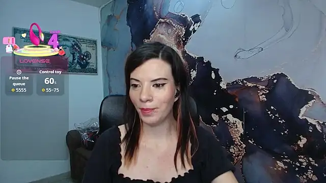 Snapshot of DanaaRey chatting on 09.24.25 DanaaRey online show from 09.24.25