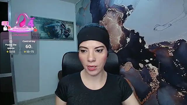 Snapshot of DanaaRey chatting on 09.25.25 DanaaRey online show from 09.25.25