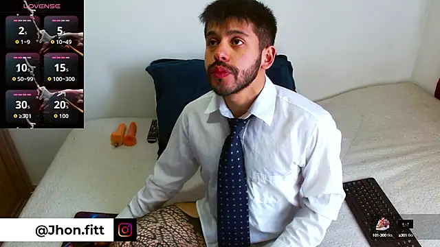 Snapshot of Mercury_muscle chatting on 10.10.25 Mercury muscle online show from 10.10.25