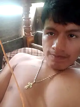 Snapshot of Huebolocko chatting on 12.27.24 Huebolocko online show from 12.27.24