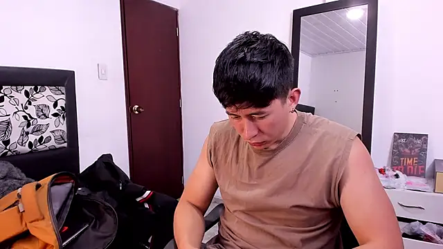 Snapshot of setsuna10 chatting on 01.16.25 setsuna10 online show from 01.16.25