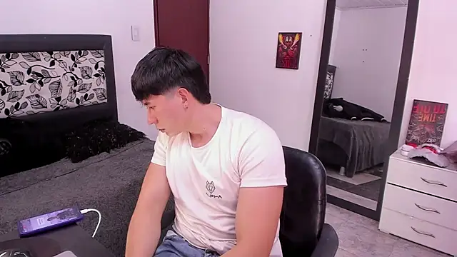 Snapshot of setsuna10 chatting on 03.01.25 setsuna10 online show from 03.01.25