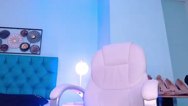 Snapshot of Gabriella_gh chatting on 02.15.25 Gabriella gh online show from 02.15.25