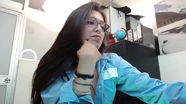 Snapshot of Gabriella_gh chatting on 03.07.25 Gabriella gh online show from 03.07.25