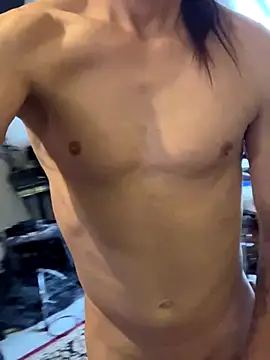 Snapshot of Sunking13cm chatting on 10.08.25 Sunking13cm online show from 10.08.25