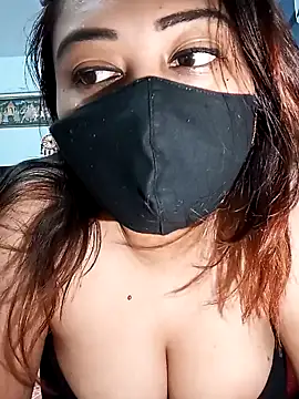 Snapshot of Cute-mona chatting on 01.27.25 Cute-mona online show from 01.27.25