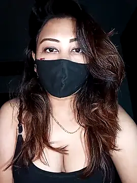 Snapshot of Cute-mona chatting on 02.20.25 Cute-mona online show from 02.20.25