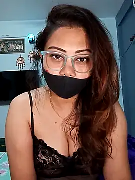 Snapshot of Cute-mona chatting on 03.12.25 Cute-mona online show from 03.12.25